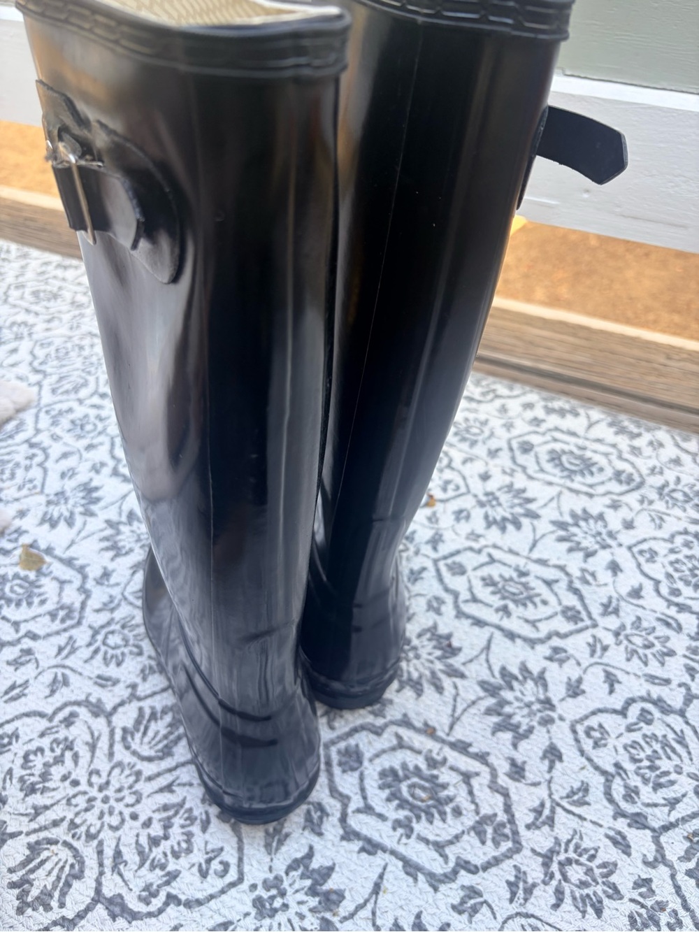 Hunter Rain Boots - Picture 3 of 8